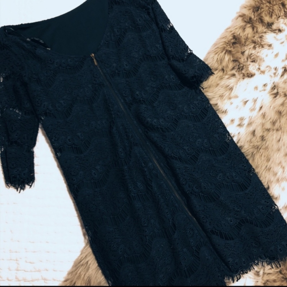 Preloved gorgeous Zara lace dress SMALL